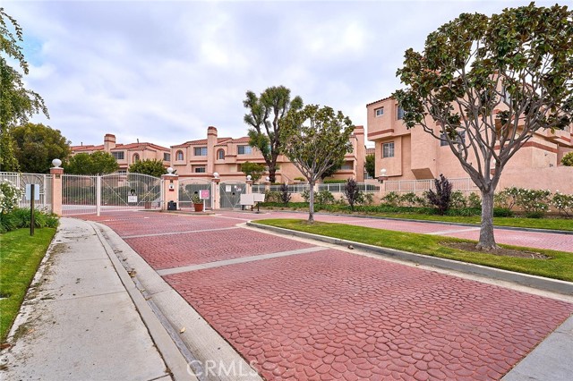 3101 Plaza Del Amo, Torrance CA: https://media.crmls.org/medias/1c9d8826-fdaf-4f58-9bd3-3dbff1aa6752.jpg