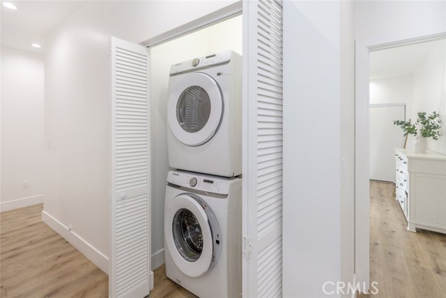 25101 Vermont Drive, Newhall CA: https://media.crmls.org/medias/1c9e9b3d-6572-42c8-b1be-d024cc7a50ac.jpg