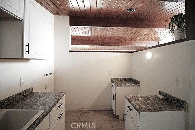 25634 Bejoal, Barstow CA: https://media.crmls.org/medias/1c9ea42c-a16c-4d01-8fc9-793f7784abbf.jpg