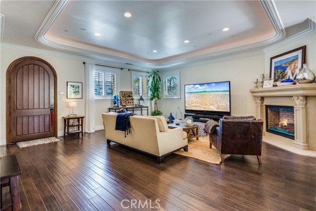 311 Topaz Street, Redondo Beach, California 90277, 5 Bedrooms Bedrooms, ,2 BathroomsBathrooms,Residential,Sold,Topaz,SB17009077