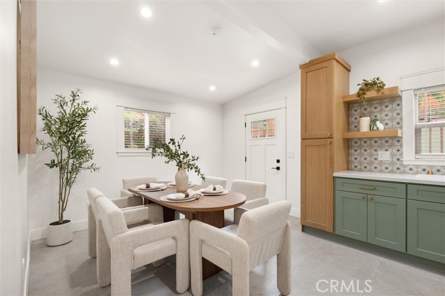 Detail Gallery Image 24 of 46 For 5850 Burwood Ave, Los Angeles,  CA 90042 - 3 Beds | 2 Baths