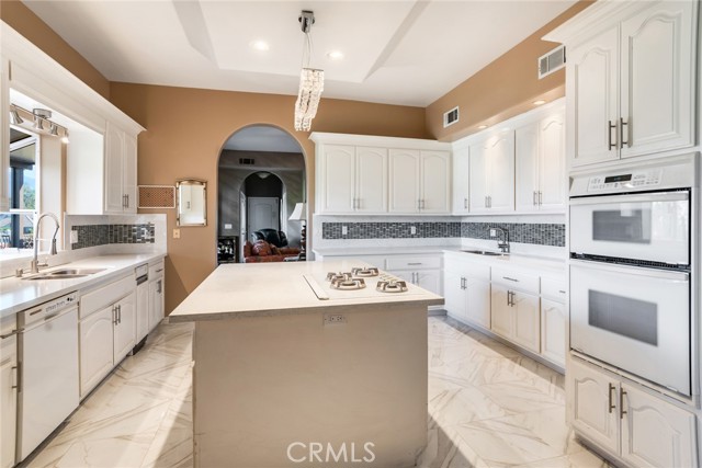 Huge Center Island Kitchen, two sinks and a fabulous view