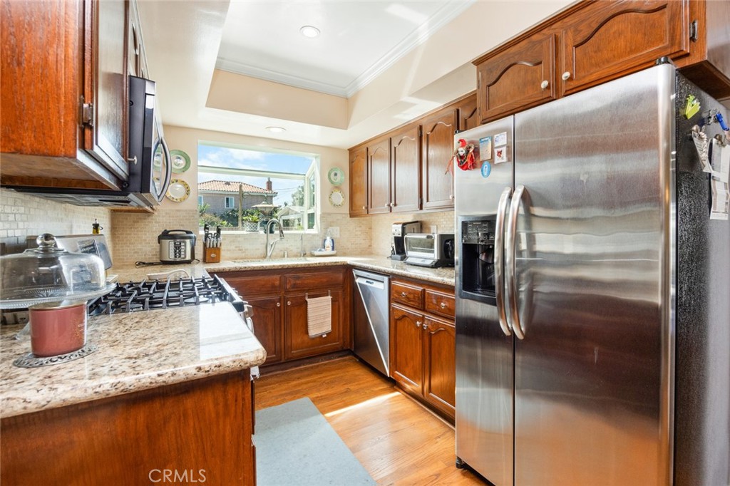 MLS #PW25227037 image #8