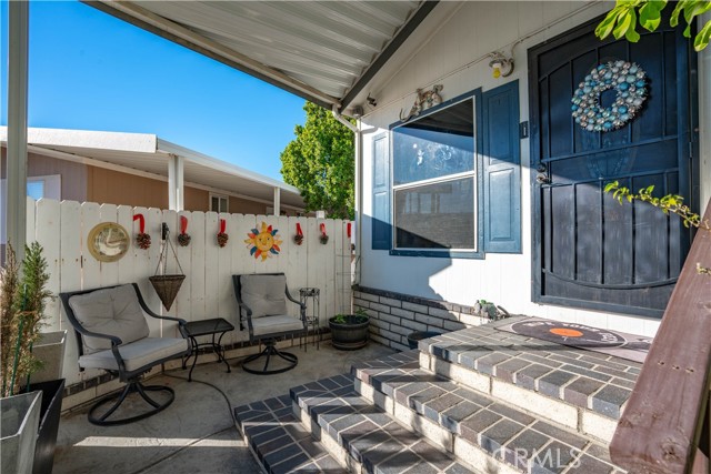 Detail Gallery Image 3 of 47 For 17555 Corkill Rd #27,  Desert Hot Springs,  CA 92241 - 3 Beds | 2 Baths