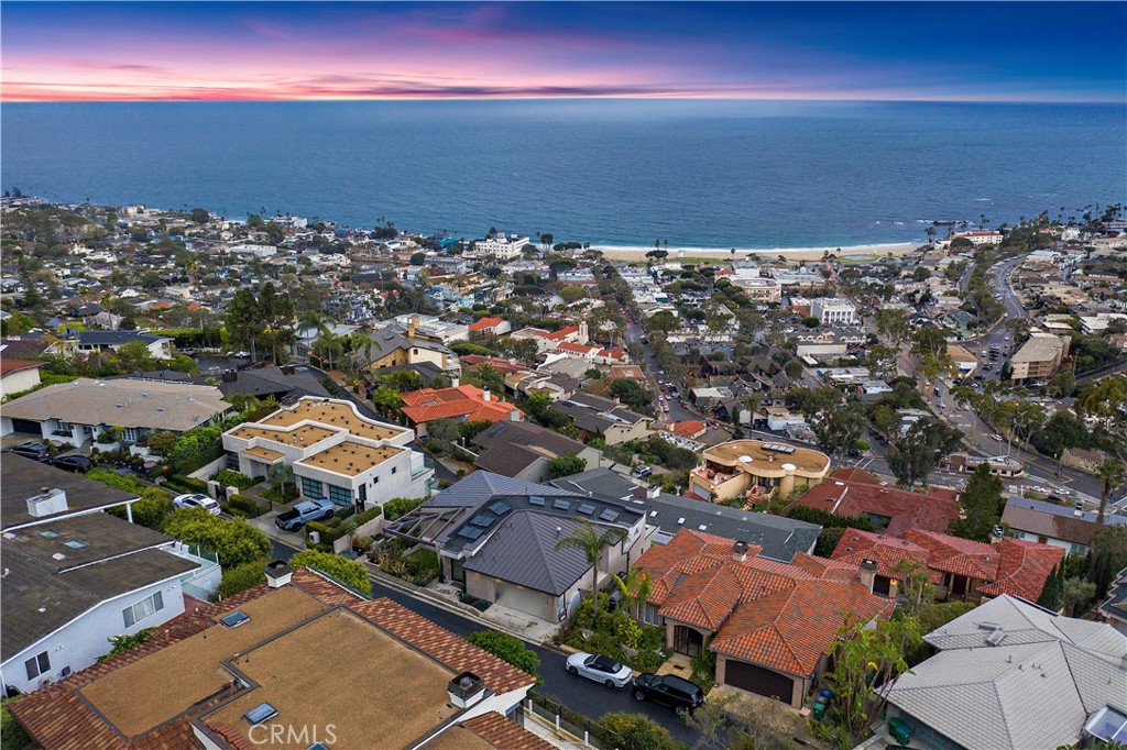 1ca06a5a 2b60 48e2 877e 1ad9a2794db3