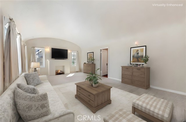 Image 10 of 32 For 6051 Riverside Avenue