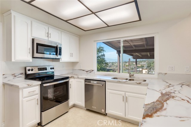 Detail Gallery Image 16 of 50 For 15750 Pounders Dr, Riverside,  CA 92504 - 4 Beds | 3 Baths