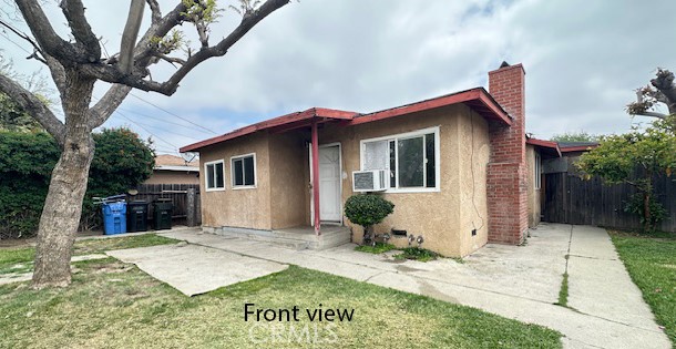 Detail Gallery Image 2 of 22 For 574 Davidson Ln, Pomona,  CA 91768 - – Beds | – Baths