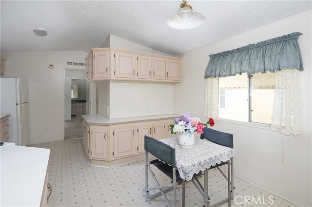 Detail Gallery Image 12 of 23 For 3057 S Higuera #42,  San Luis Obispo,  CA 93401 - 2 Beds | 2 Baths