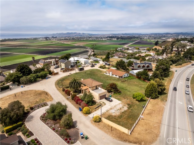 Detail Gallery Image 1 of 40 For 2820 Poquito Pl, Arroyo Grande,  CA 93420 - 6 Beds | 5 Baths