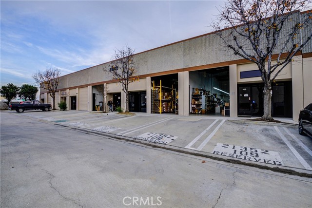 21352 Nordhoff Street, Chatsworth (los Angeles), California 91311, ,Commercial Sale,For Sale,21352 Nordhoff Street,CRSR24012963