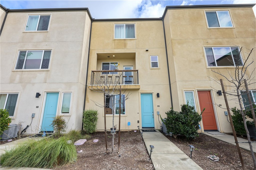 5240 Beachfront Cove #89