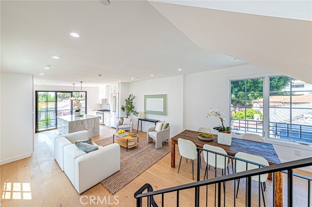 3803 BERRYMAN, Los Angeles CA: https://media.crmls.org/medias/1ca47095-563d-493f-93eb-18f29ce81018.jpg