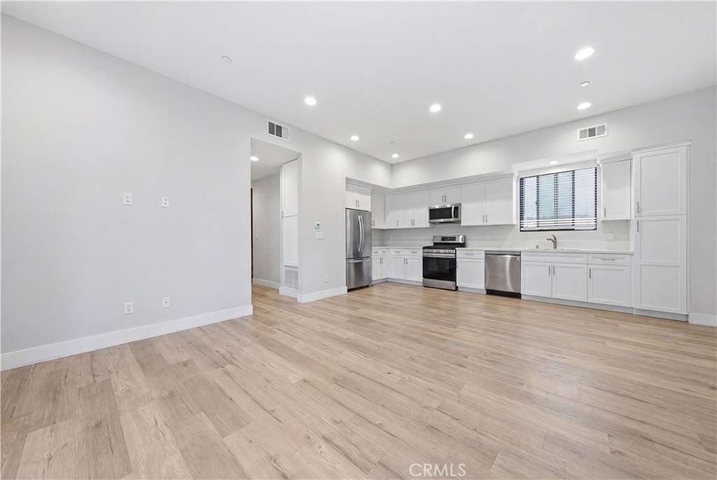MLS #OC26131277 image #28