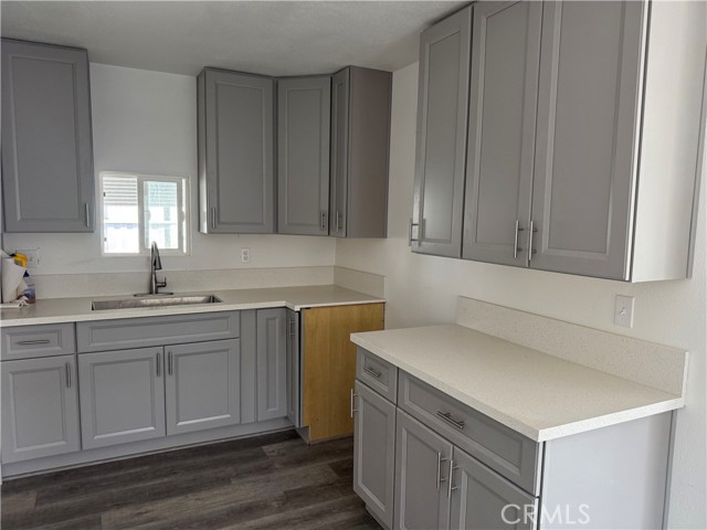 Detail Gallery Image 8 of 18 For 350 San Jacinto #11,  Perris,  CA 91571 - 2 Beds | 2 Baths