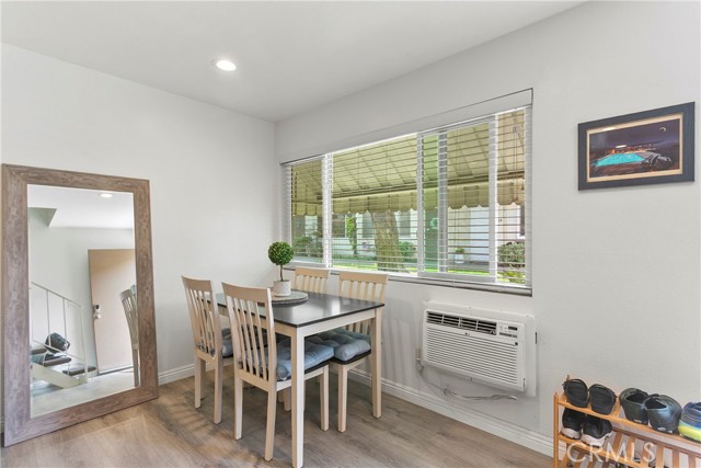 Detail Gallery Image 6 of 22 For 5593 Pioneer Bld #18,  Whittier,  CA 90601 - 2 Beds | 2 Baths
