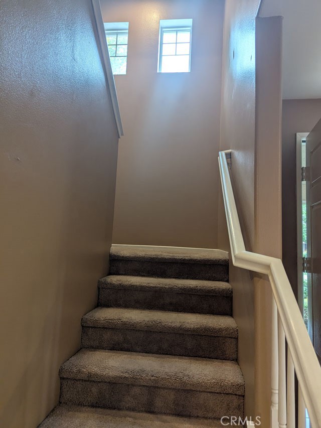 https://media.crmls.org/medias/1ca8c23c-b092-429d-867f-4e2ab54be699.jpg?preset=X-Large