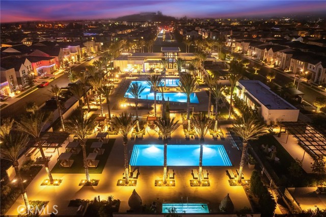 390 Riverbend, Lake Forest CA: https://media.crmls.org/medias/1ca929de-0814-49ae-b058-333aaf122194.jpg