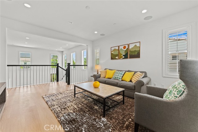 Detail Gallery Image 35 of 54 For 115 Mustard, Irvine,  CA 92618 - 4 Beds | 4/1 Baths