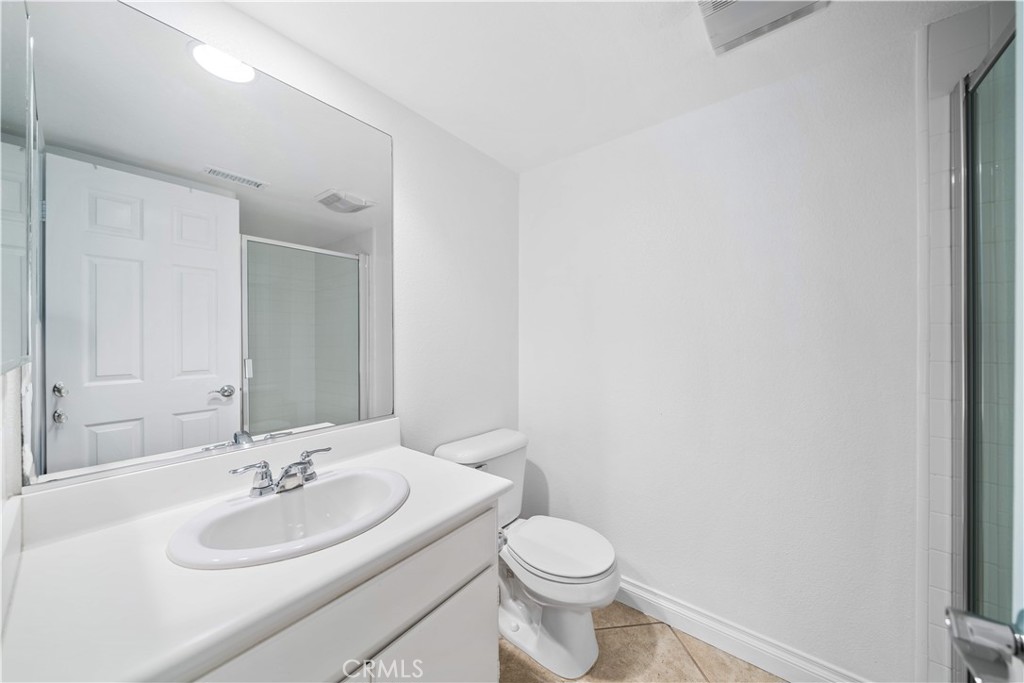 323 Tesoro - photo 8