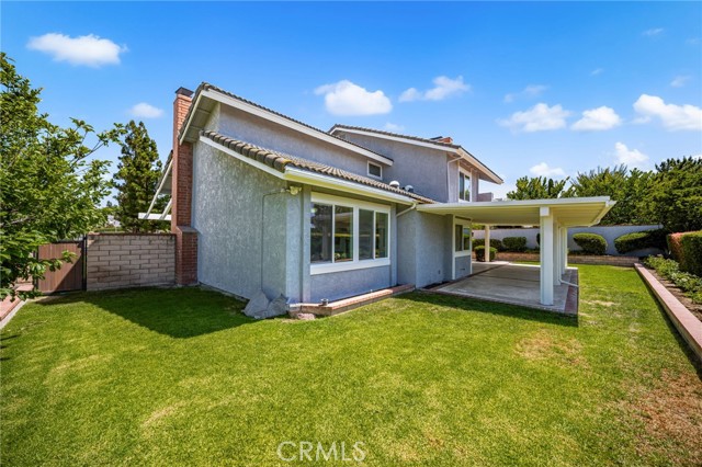 719 S Goldfinch Way, Anaheim Hills CA: https://media.crmls.org/medias/1caa26f4-2cc1-4b9b-91c5-c0e9fe564456.jpg