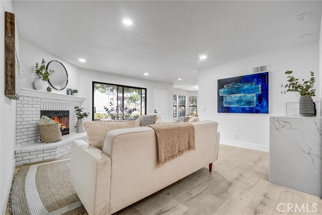 11105 Linda Lane, Garden Grove CA: https://media.crmls.org/medias/1cab1b7f-2ce8-40b5-9e2d-3cc3c26b9df7.jpg