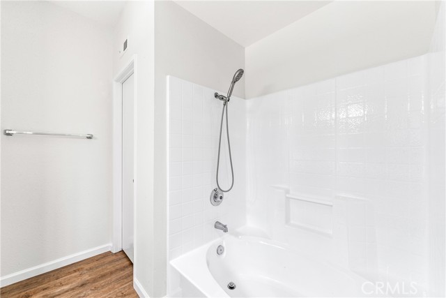 68 Verdin Lane, Aliso Viejo CA: https://media.crmls.org/medias/1cab6ee3-4f71-4806-ba41-3cd9485b01d9.jpg