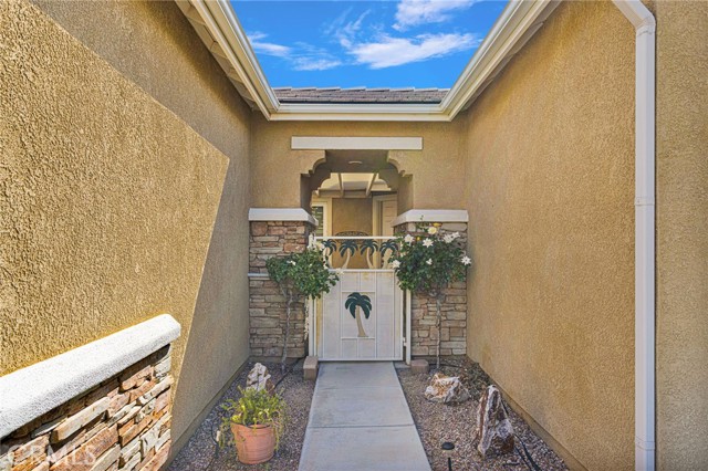 Detail Gallery Image 4 of 41 For 10429 Lanigan, Apple Valley,  CA 92308 - 2 Beds | 2 Baths