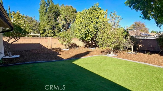 8346 Moorcroft Avenue photo 37
