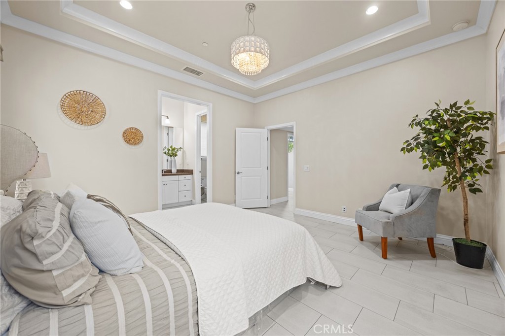 MLS #OC26158711 image #15