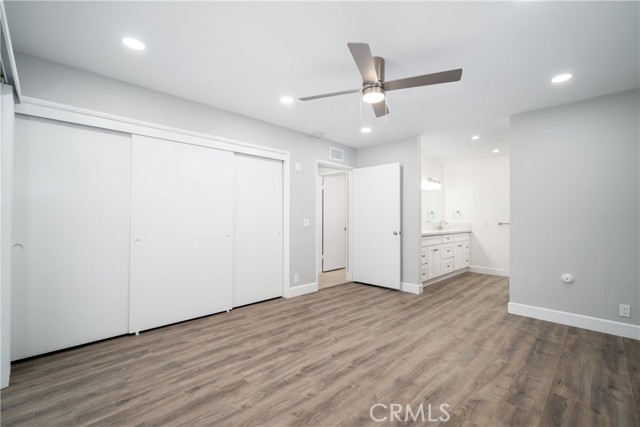 3701 S Ross Street, Santa Ana CA: https://media.crmls.org/medias/1cad12e9-9eda-4eed-bda3-680f11db8d76.jpg