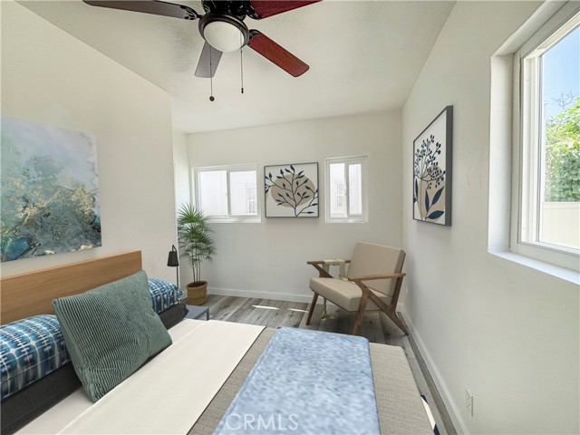 Detail Gallery Image 4 of 8 For 1735 W 84th Place #1/2,  Los Angeles,  CA 90047 - 1 Beds | 1 Baths