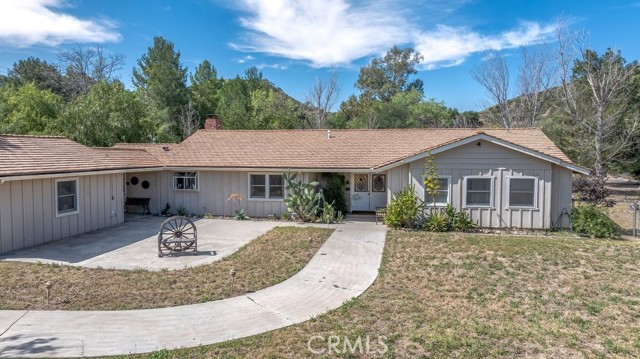 Detail Gallery Image 9 of 47 For 26615 Mountain Park Rd, Canyon Country,  CA 91387 - 3 Beds | 3 Baths