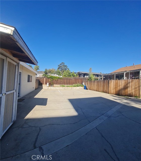 Detail Gallery Image 3 of 8 For 5115 Mount Helena Ave #1,  Eagle Rock,  CA 90041 - 1 Beds | 1 Baths