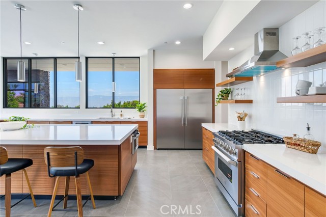 1912 Edgefair Lane, Redlands CA: https://media.crmls.org/medias/1cb01fe5-c550-4efd-aac0-fa8097b6a276.jpg