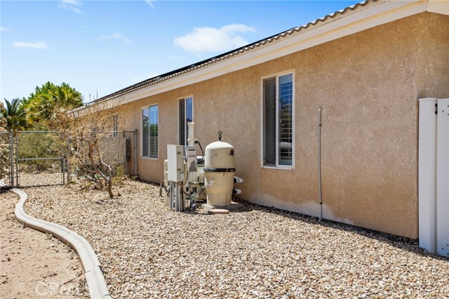 Detail Gallery Image 64 of 72 For 10978 El Centro Rd, Oak Hills,  CA 92344 - 4 Beds | 3 Baths