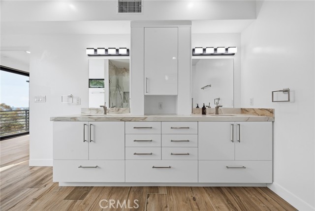 Detail Gallery Image 12 of 58 For 6565 Pickwick, Los Angeles,  CA 90042 - 3 Beds | 2/1 Baths