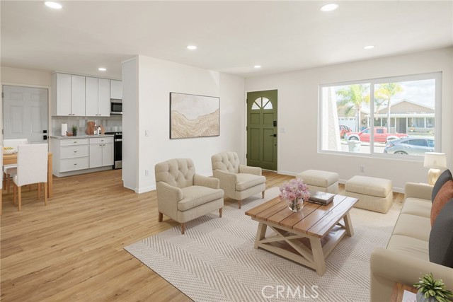 Detail Gallery Image 8 of 32 For 1254 Marjorie Pl, Escondido,  CA 92027 - 3 Beds | 2 Baths