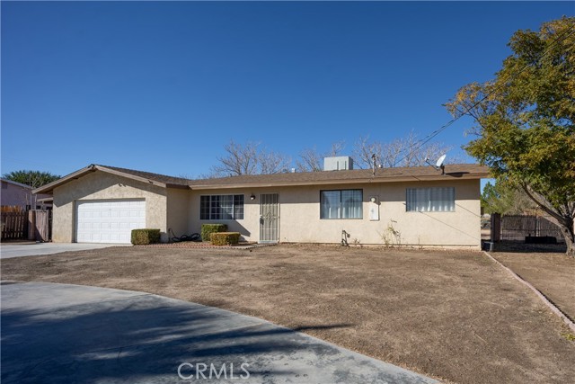 11002 Oakwood Avenue, Hesperia, CA, 92345 11002 Oakwood Avenue, Hesperia, CA, 92345
