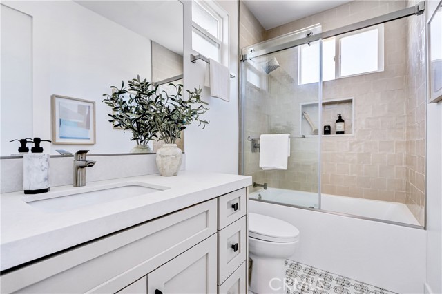 2619 Huntington, Redondo Beach, California 90278, 4 Bedrooms Bedrooms, ,3 BathroomsBathrooms,Residential,For Sale,Huntington,SB25268610 2619 Huntington, Redondo Beach, California 90278, 4 Bedrooms Bedrooms, ,3 BathroomsBathrooms,Residential,For Sale,Huntington,SB25268610