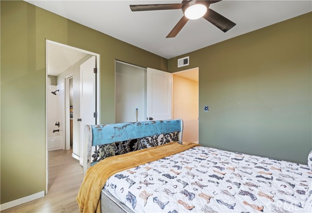 Detail Gallery Image 33 of 46 For 28975 Lotusgarden Dr, Canyon Country,  CA 91387 - 4 Beds | 3 Baths