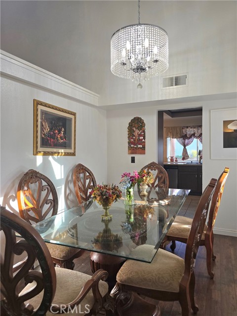 5034 Marseilles Court, Palmdale CA: https://media.crmls.org/medias/1cb20ef3-2678-407e-9355-1ee4827bcea5.jpg