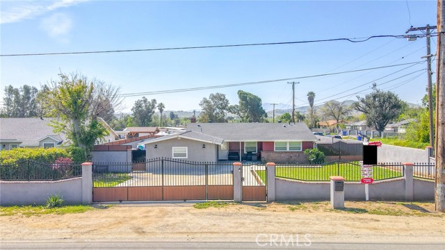 MLS# DW23058077
