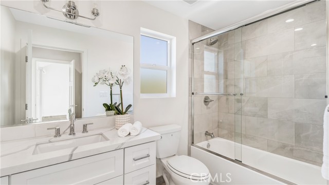 1823 Westholme Ave, Los Angeles CA: https://media.crmls.org/medias/1cb356a9-6d54-4a3b-982f-4a1095947440.jpg