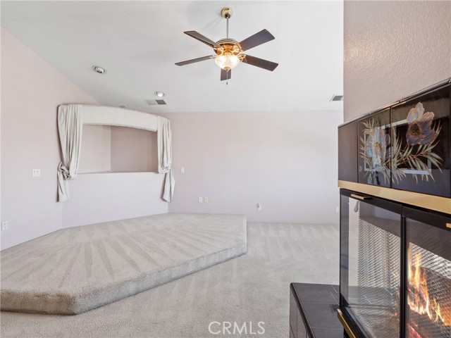 12665 Spring Valley, Victorville CA: https://media.crmls.org/medias/1cb3f862-e64d-4b0a-8b80-8da35f5266f7.jpg