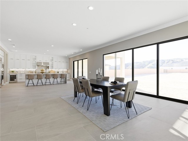 Detail Gallery Image 14 of 41 For 11913 Red Hawk Ln, Porter Ranch,  CA 91326 - 5 Beds | 5/1 Baths