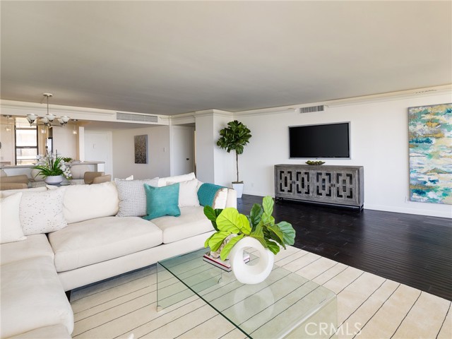 Detail Gallery Image 6 of 33 For 4316 Marina City Dr #531,  Marina Del Rey,  CA 90292 - 2 Beds | 2 Baths