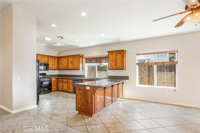 Detail Gallery Image 9 of 33 For 35265 Avenue C, Yucaipa,  CA 92399 - 3 Beds | 2 Baths