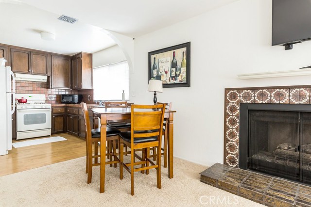 205 Lucia Avenue, Redondo Beach, California 90277, 7 Bedrooms Bedrooms, ,3 BathroomsBathrooms,Residential,Sold,Lucia,SB17052115