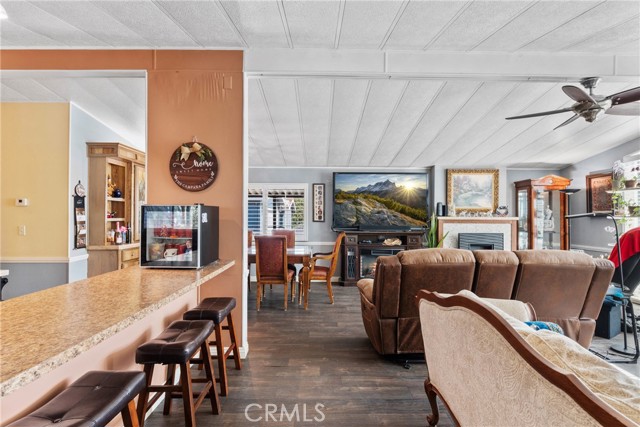 Detail Gallery Image 8 of 34 For 10961 Desert Lawn Dr #3,  Calimesa,  CA 92320 - 2 Beds | 2 Baths
